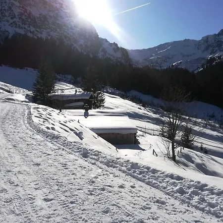 Haus Josefa In The Allgaeu * ブルクベルク