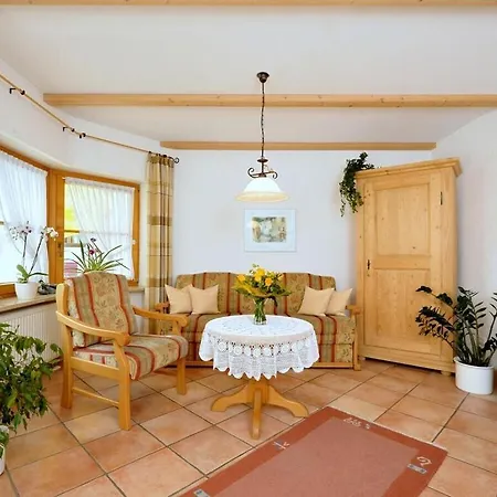 Haus Josefa In The Allgaeu 別荘 ブルクベルク