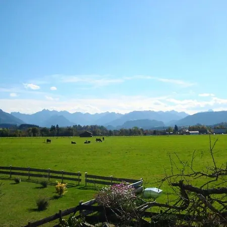 Haus Josefa In The Allgaeu ブルクベルク